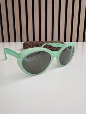 Auth BOTTEGA VENETA Vicky Sunglasses